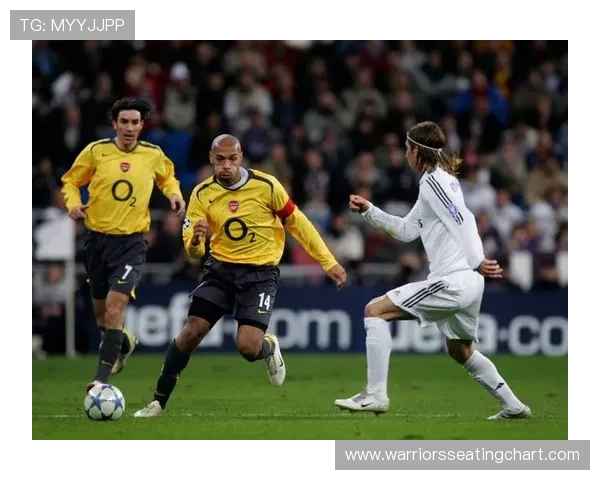 拉莫斯从巴黎短暂效力到回归塞维利亚的生涯轨迹解析 拉莫斯从巴黎短暂效力到回归塞维利亚的生涯轨迹解析