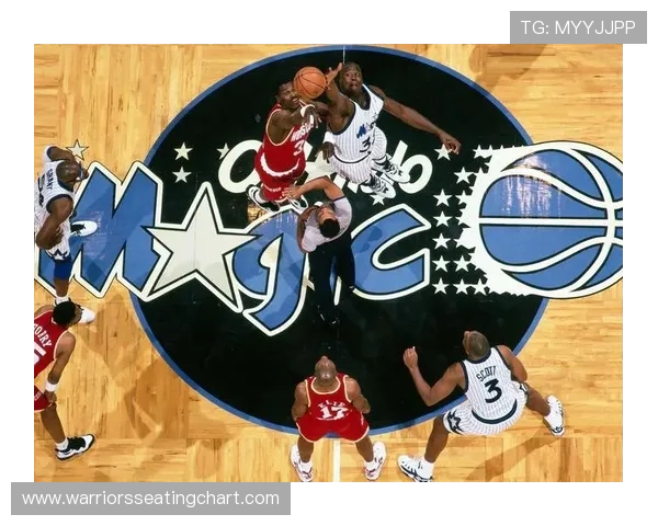 奥拉朱旺背身单打命中率领先：对比当代中锋效率优势明显